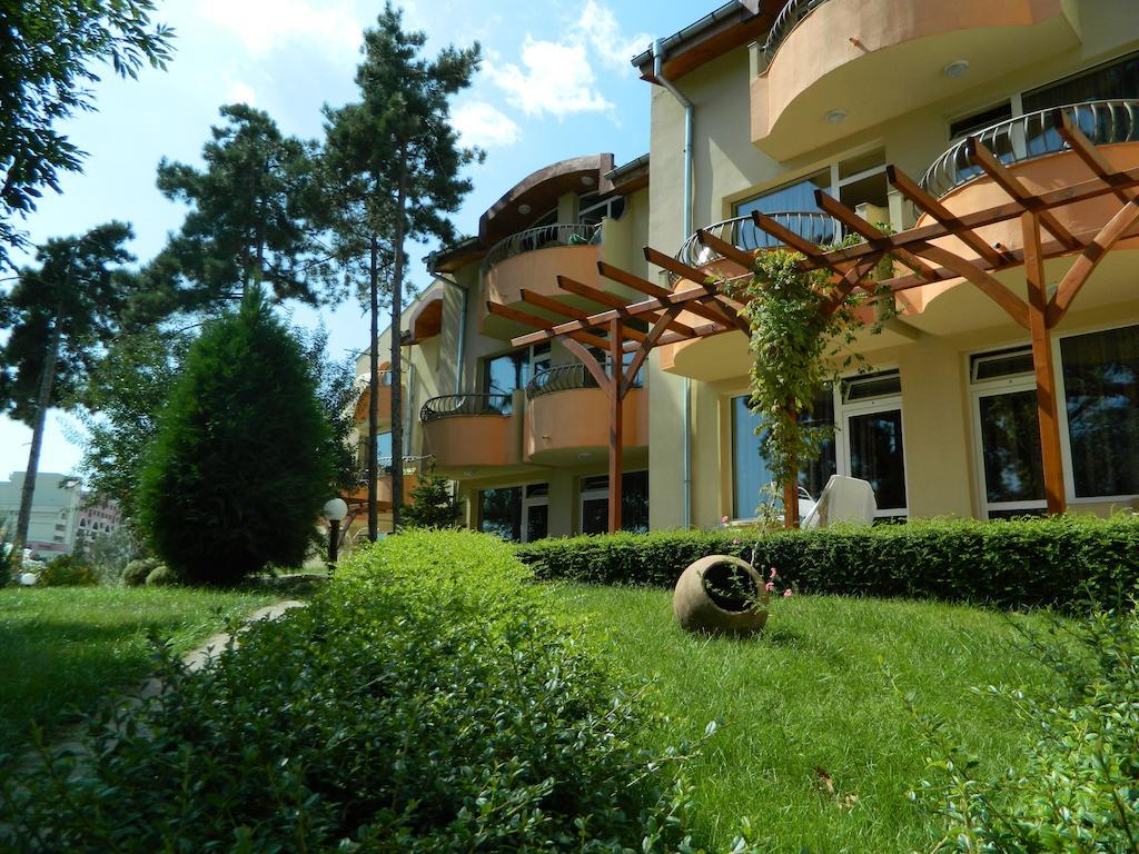 Family Hotel Privileg Sunny Beach Exterior photo