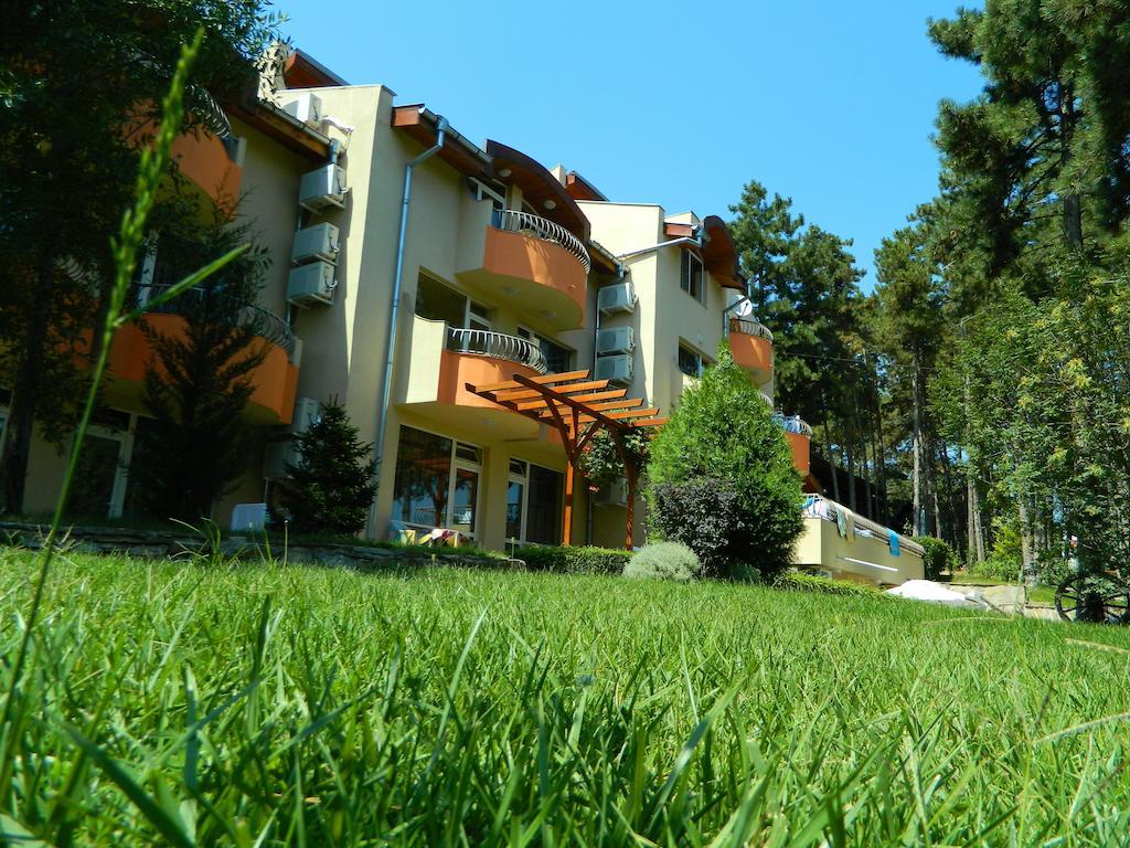 Family Hotel Privileg Sunny Beach Exterior photo