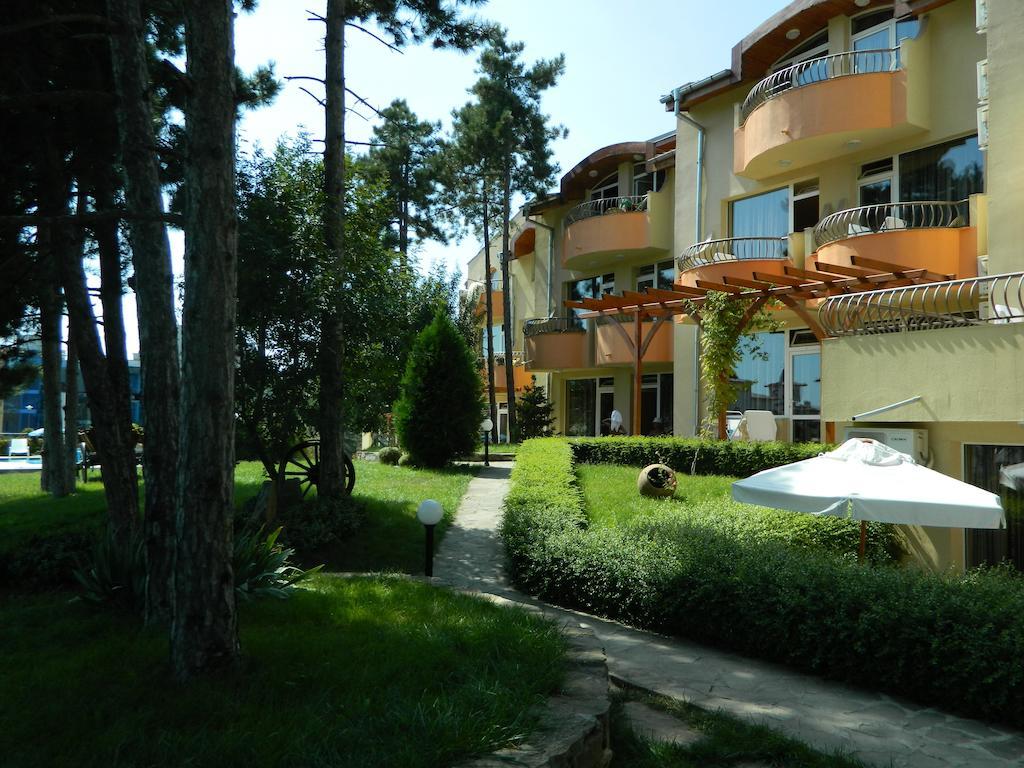 Family Hotel Privileg Sunny Beach Exterior photo