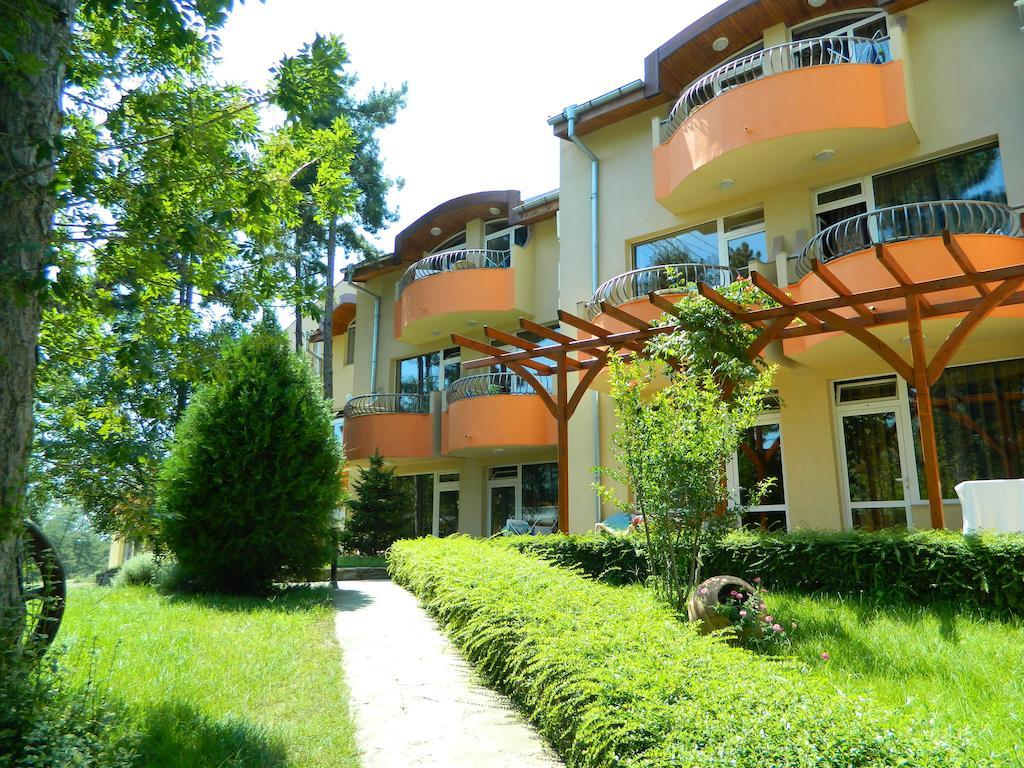 Family Hotel Privileg Sunny Beach Exterior photo