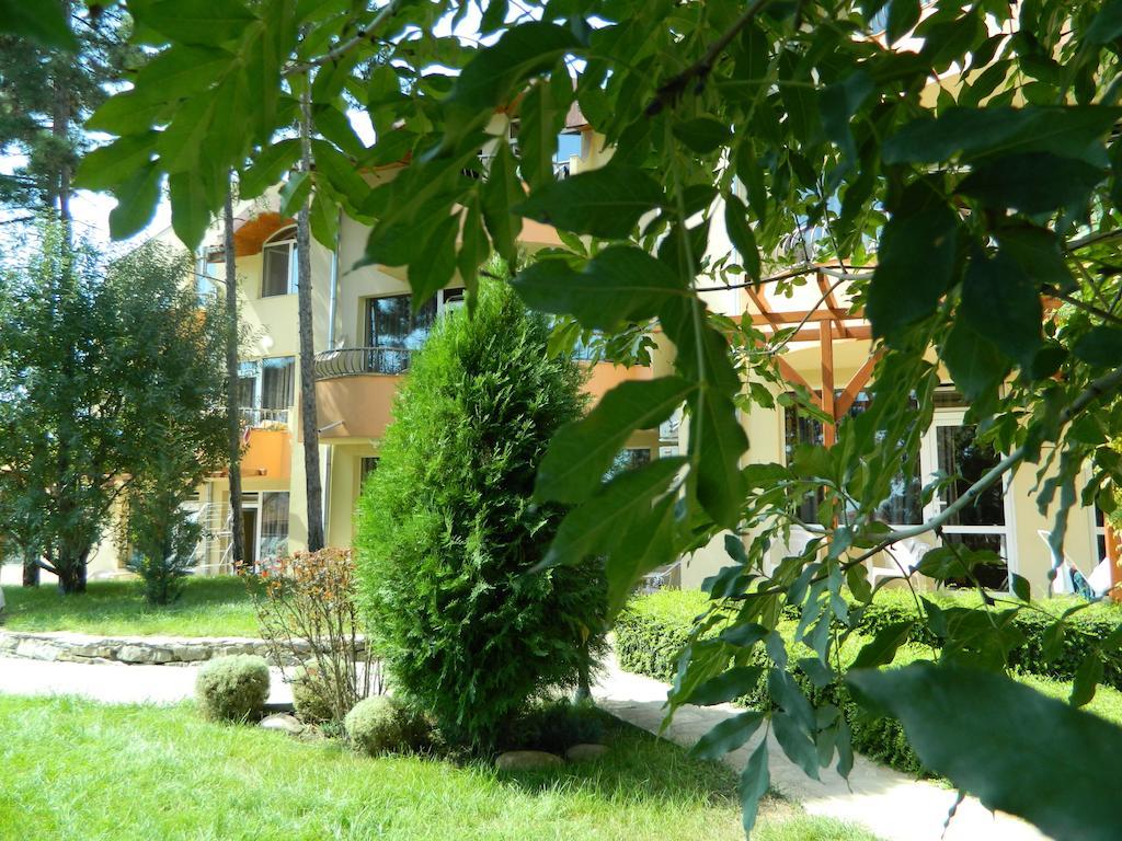 Family Hotel Privileg Sunny Beach Exterior photo